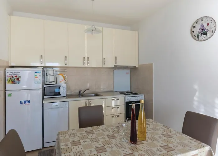 One-bedroom With Sea View 02